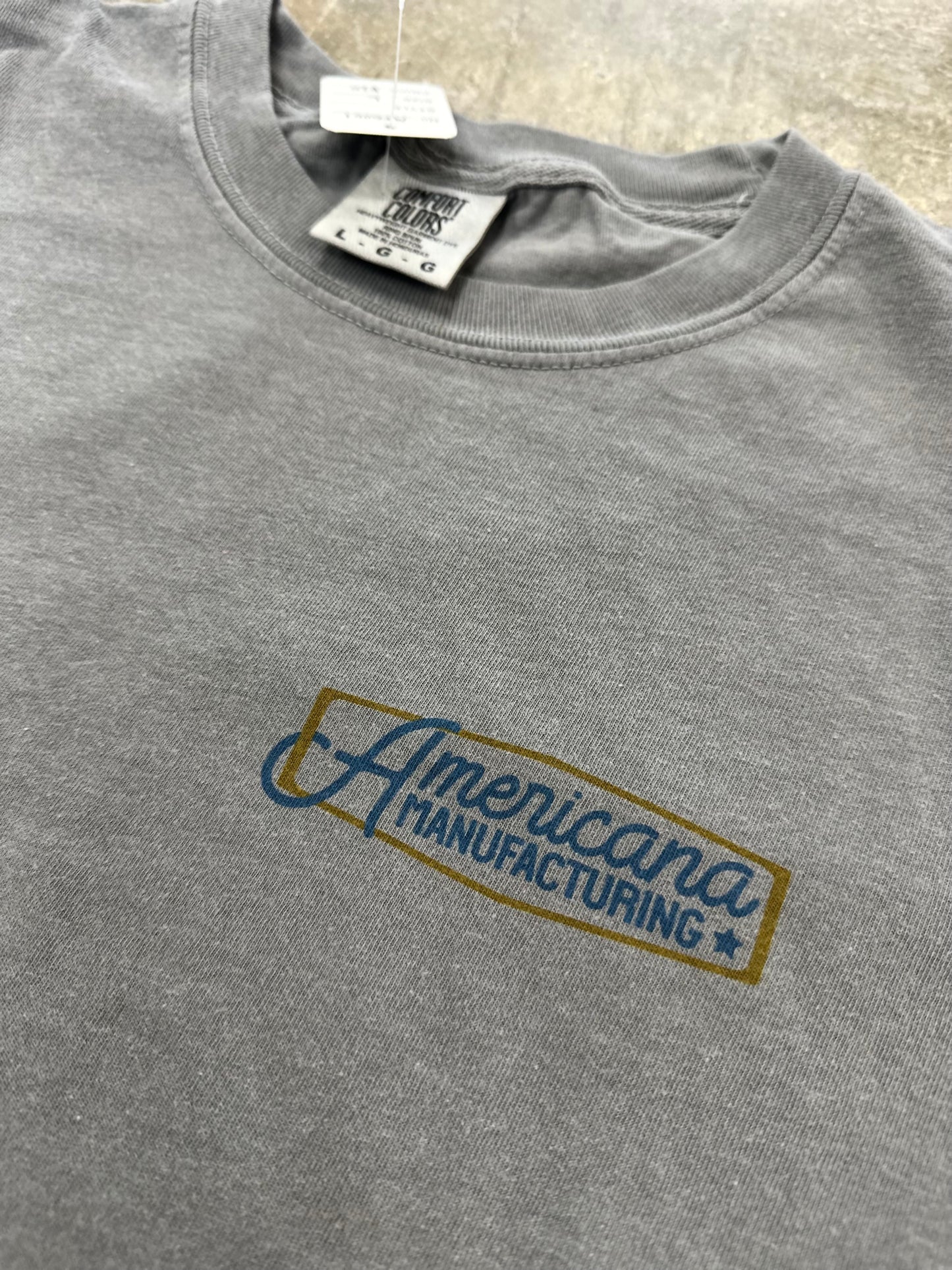 Americana MFG - Lucky Rabbits Paw T-Shirt