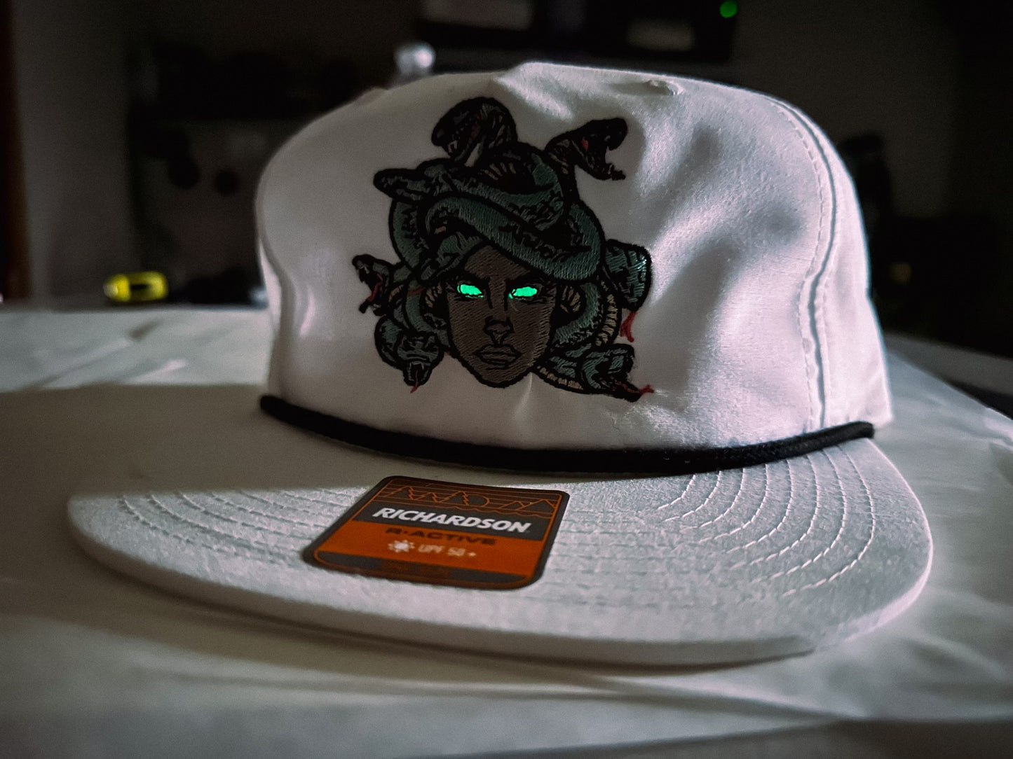 Medusa's Embrace *Glow in the Dark* - Rope Hat